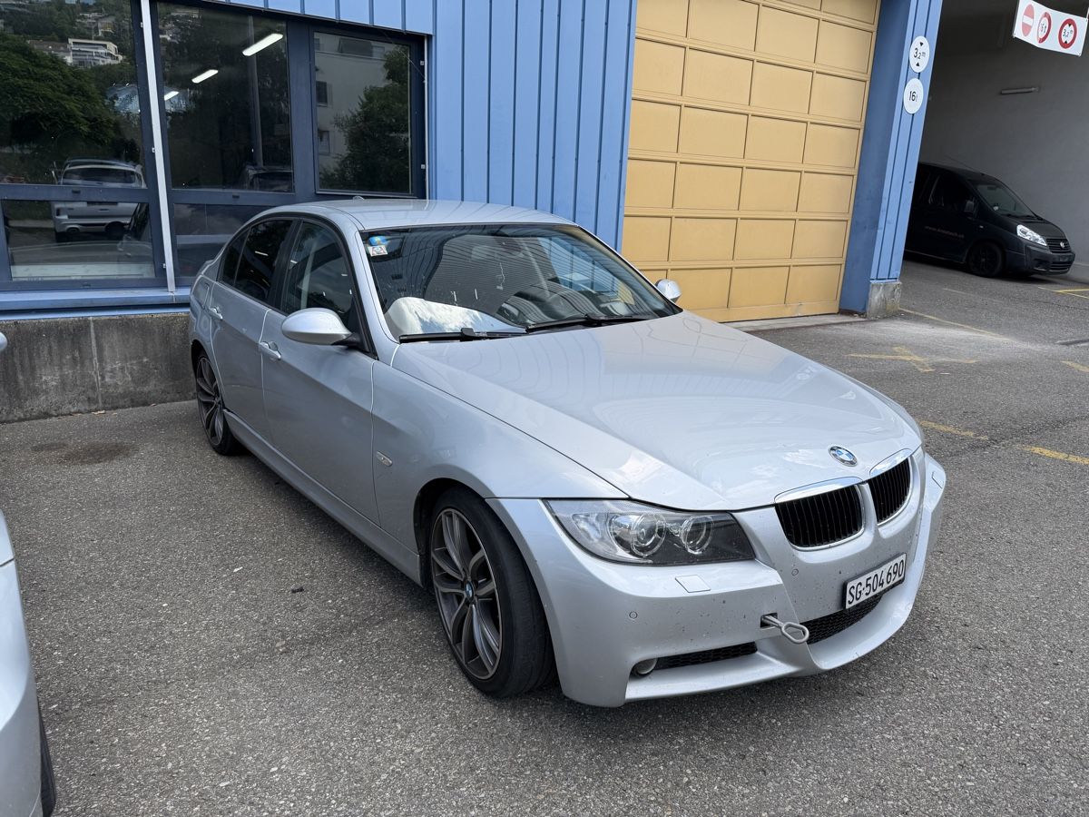 BMW Autos: BMW 320d 2008 – Défectueux à Uzwil par cab_677p