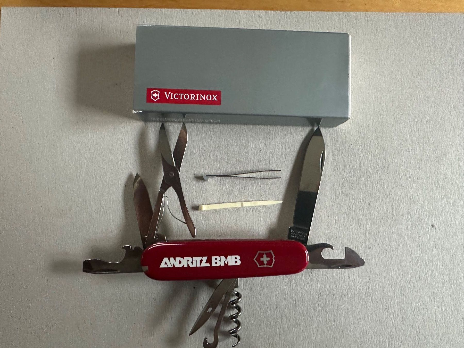Victorinox Coltelli tascabile: VICTORINOX SACKMESSER 10 Klingen – Nuovo e nell'imballaggio originale da Stallikon venduto da Rsiri 1