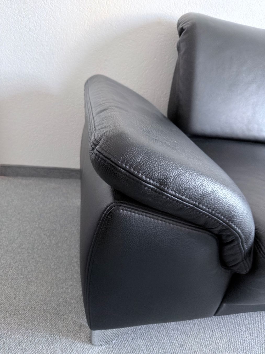 Divani: Echtleder Sofa schwarz – Usato da Dürnten venduto da Rota9903 1