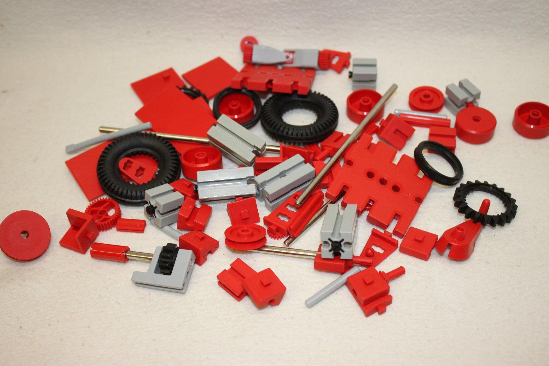 Kit di costruzioni: Spiel Bausteine – Usato da Thun venduto da Fbchm
