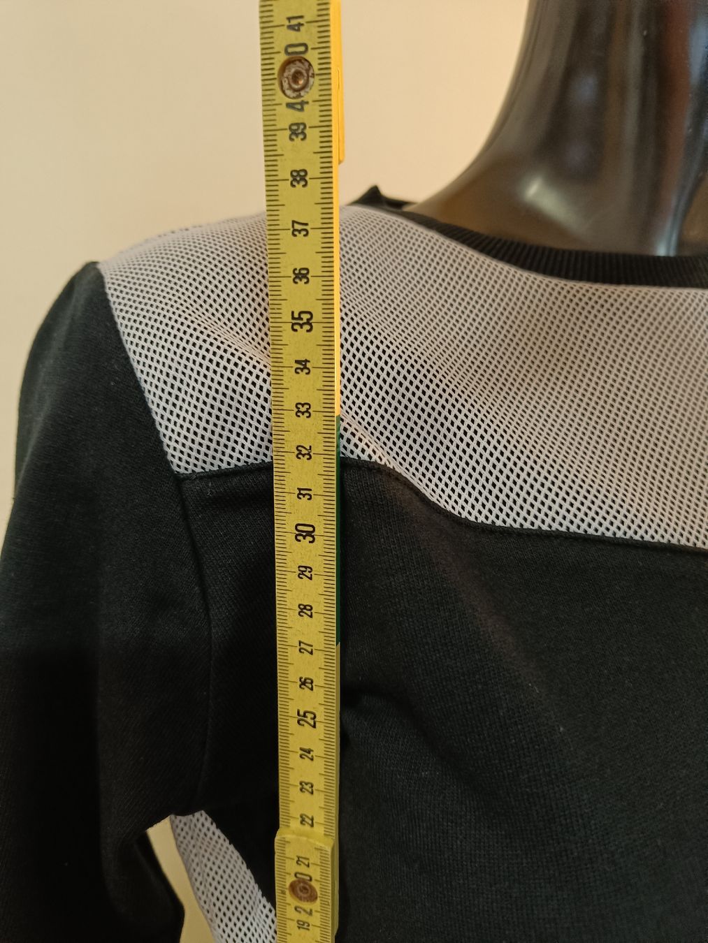 Maglioni & Felpe: Urban Classics Damen Pulli, Gr. S, neu mit Etikett. (nov261) – Nuovo e nell'imballaggio originale da Künten venduto da Schnaepplihuus 6