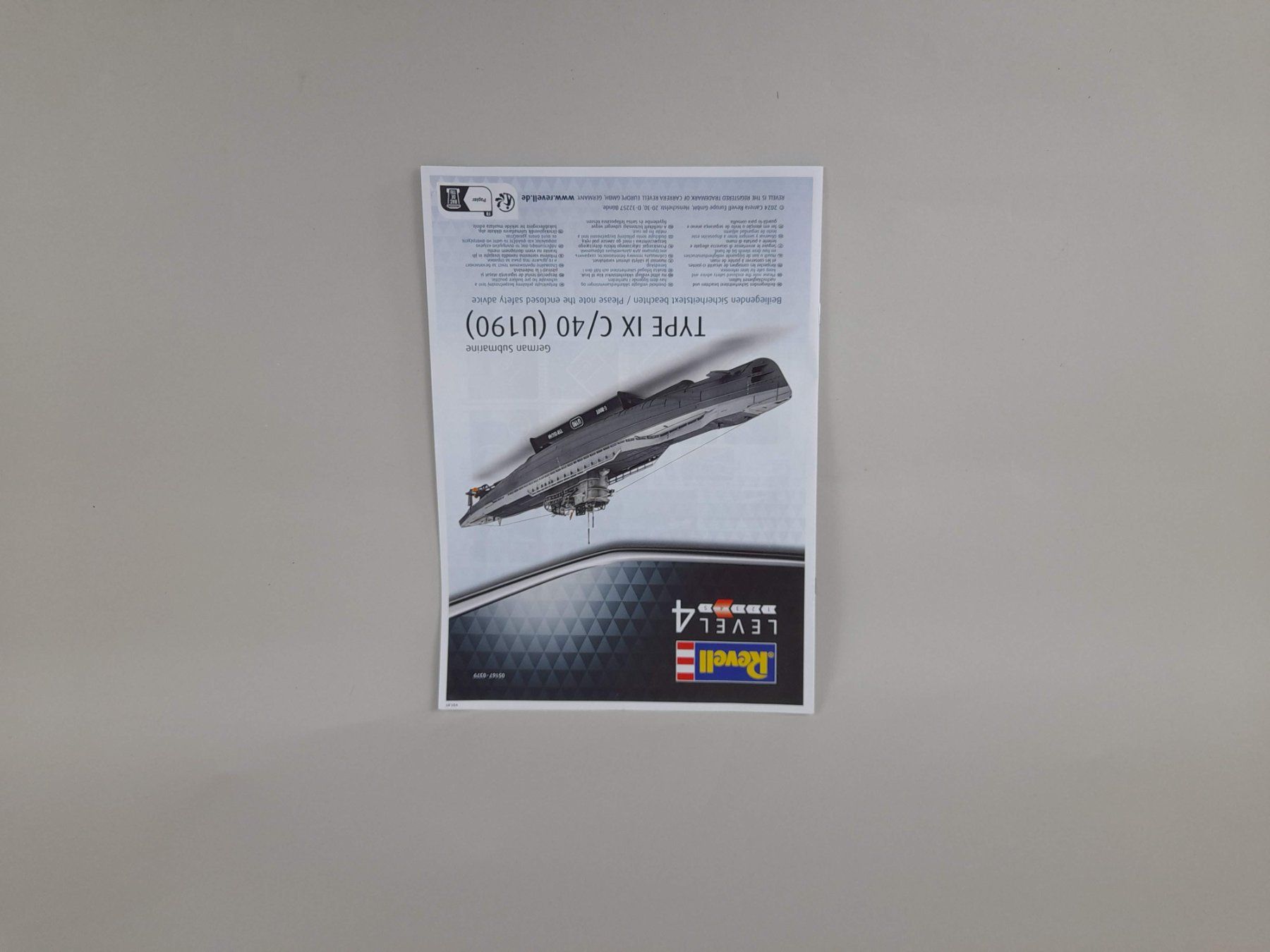 Revell Kit di modellismo & Modellini statici: REVELL German Submarine Type IX C/40 U190 – Nuovo (secondo la descrizione) da Liebefeld venduto da Restwert_Liebefeld 3