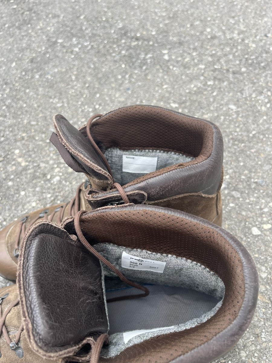 Schweizer Armee Scarpe da uomo: Kampfstiefel 19 schwer – Usato da Heimberg venduto da man_bj5j 2