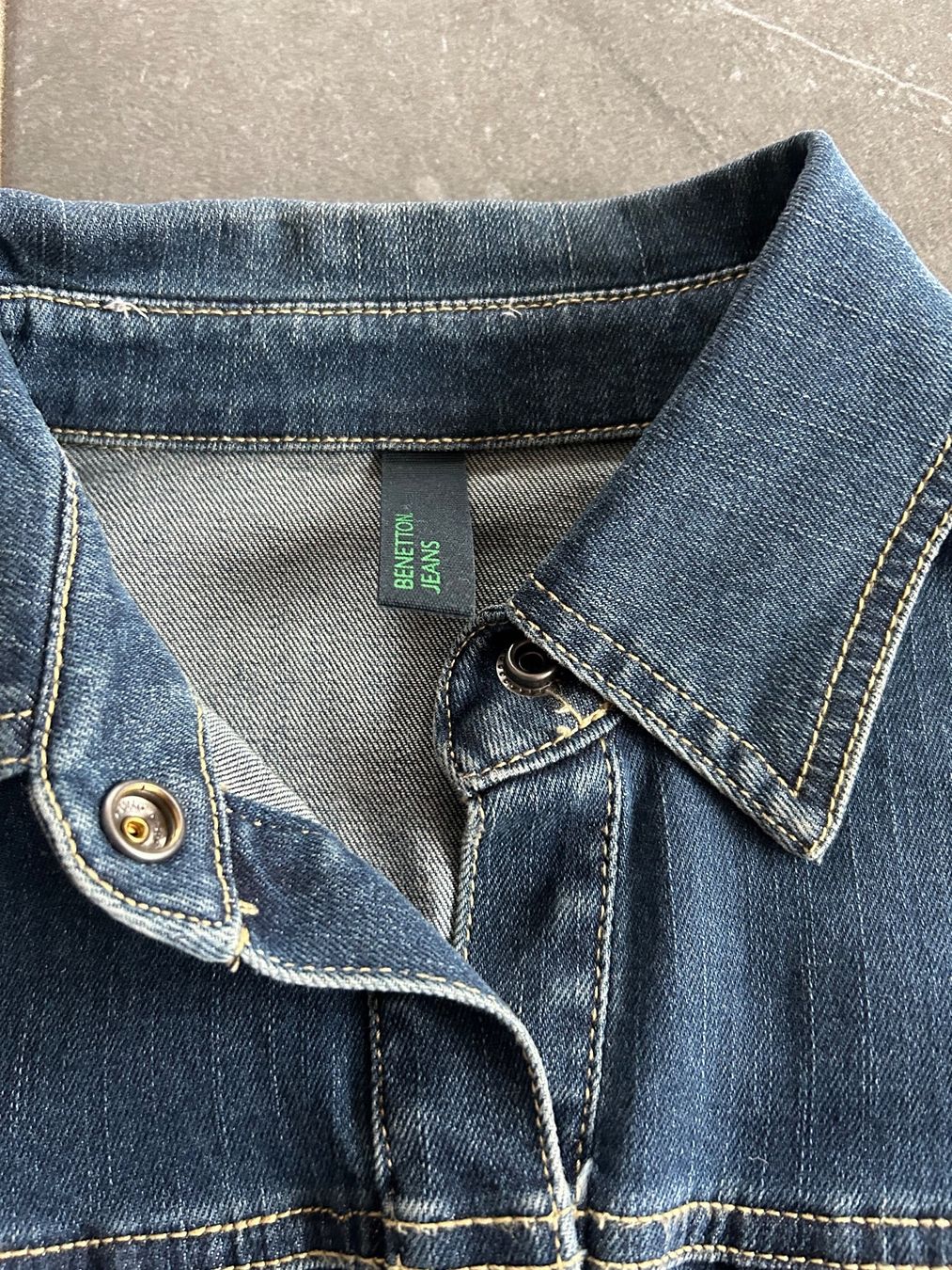 Benetton Jacken: Jeansjacke von Benetton, Gr. M – Neu (gemäss Beschreibung) aus Dübendorf von Ecacace 1