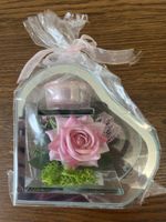 Romantische Tischdeko mit Rose und Kerze, Neu & OVP!