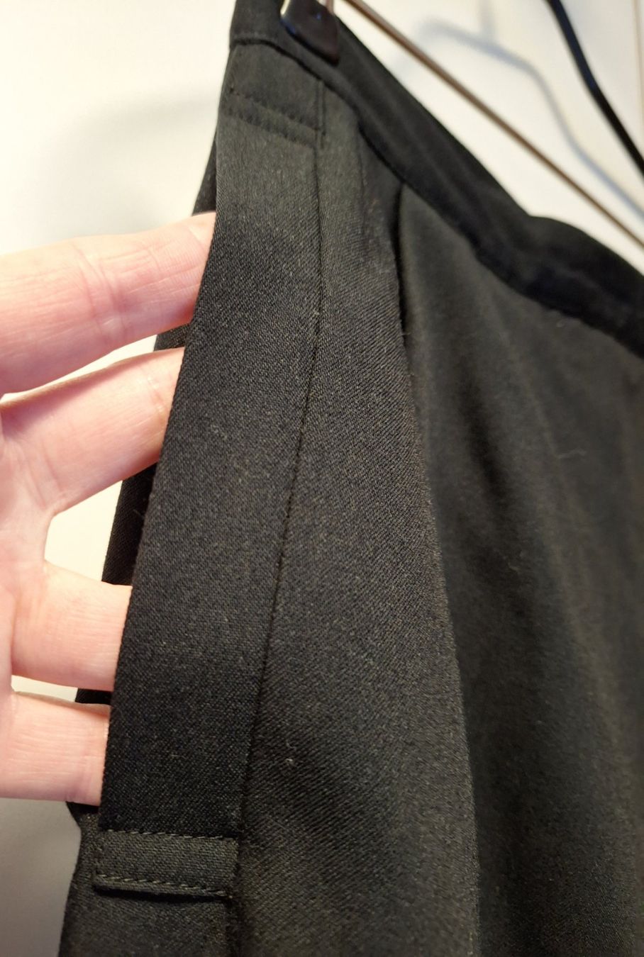 Hosen: Elegante Haremshose schwarz Grösse 38 – Gebraucht aus Muri AG von Edlerweiss 3