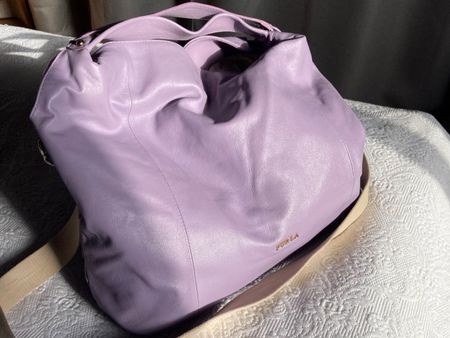 FURLA Leather Big Hobo Bag, sweet Liliac color