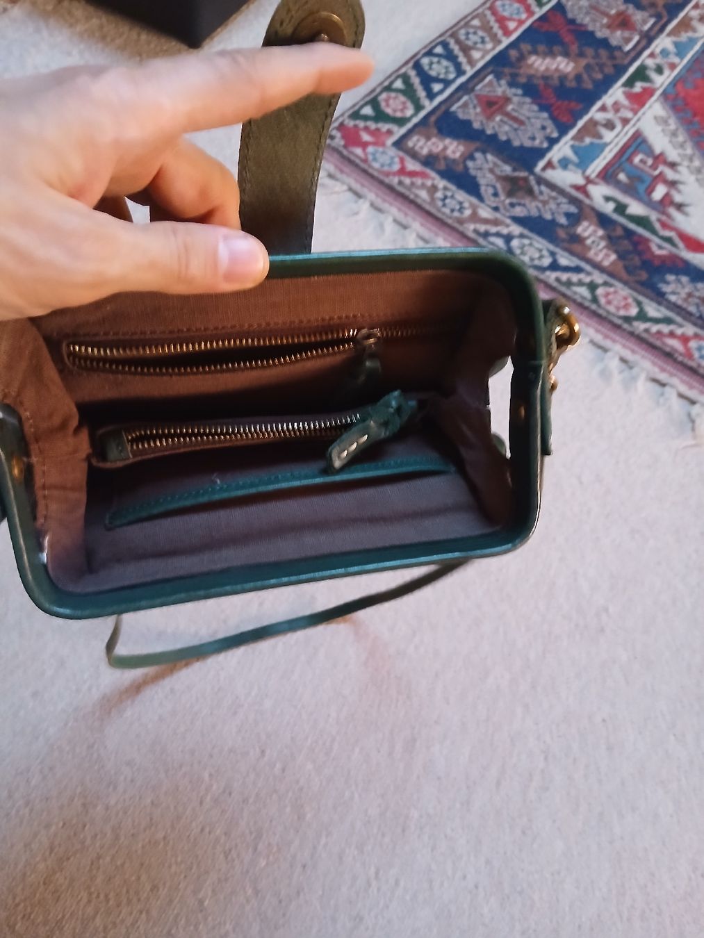 Borse da donna: tasche – Usato da Reinach AG venduto da M_2024 2