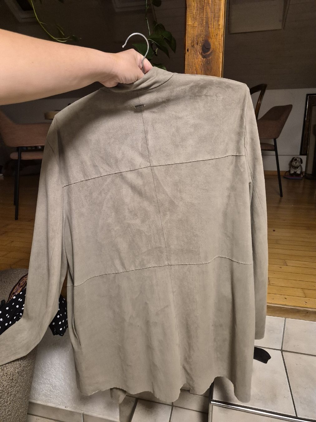 Basler Giacche: Jacke Basler Wildlederoptik beige Gr M – Usato da Frauenfeld venduto da mel_2gqy 3