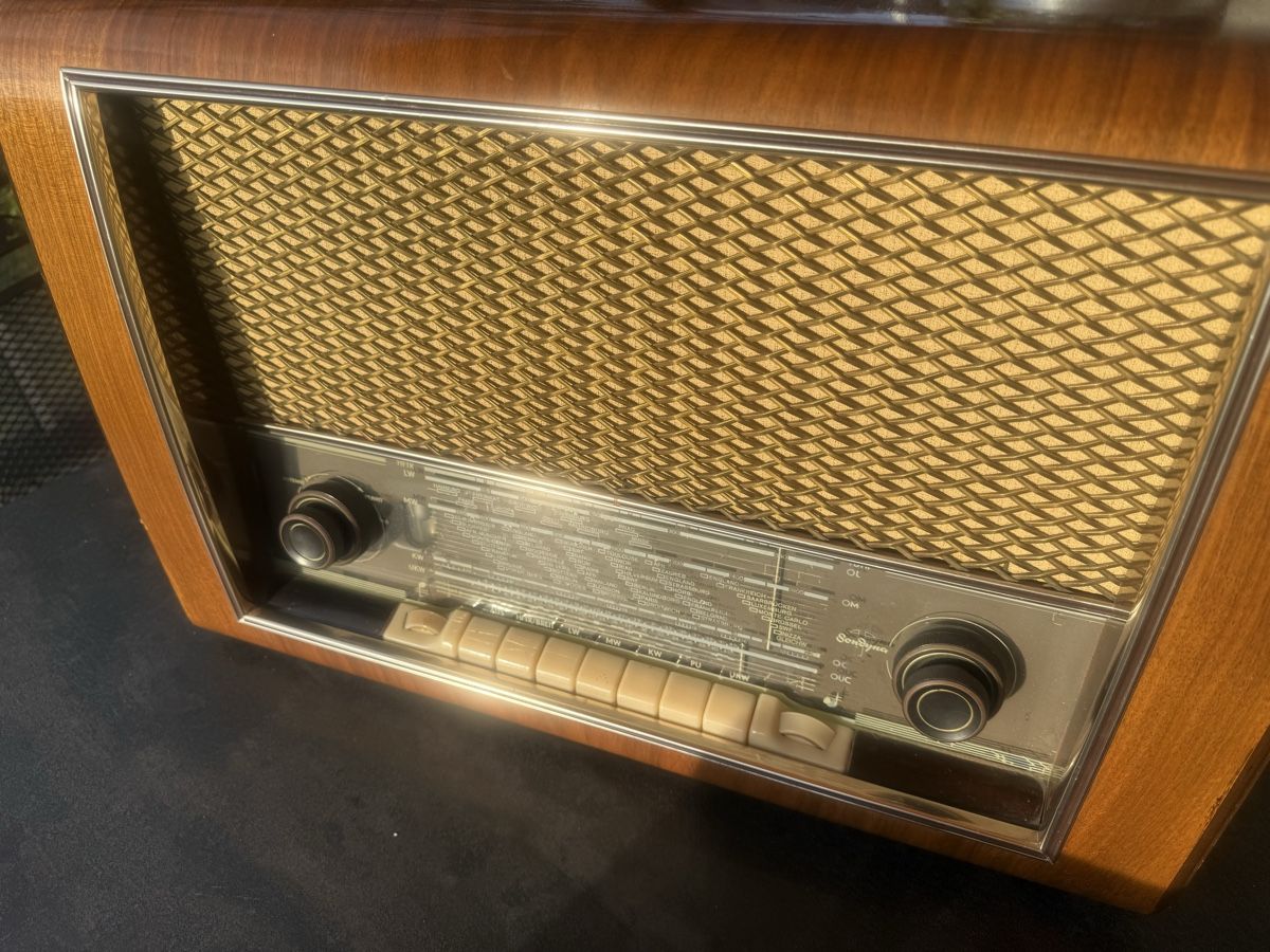 Radios: Vintage Radio – D'occasion à Horriwil par Carrera68 1