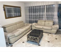 Elegante Ledercouchgarnitur, Beige - 3er und 2er Sofa
