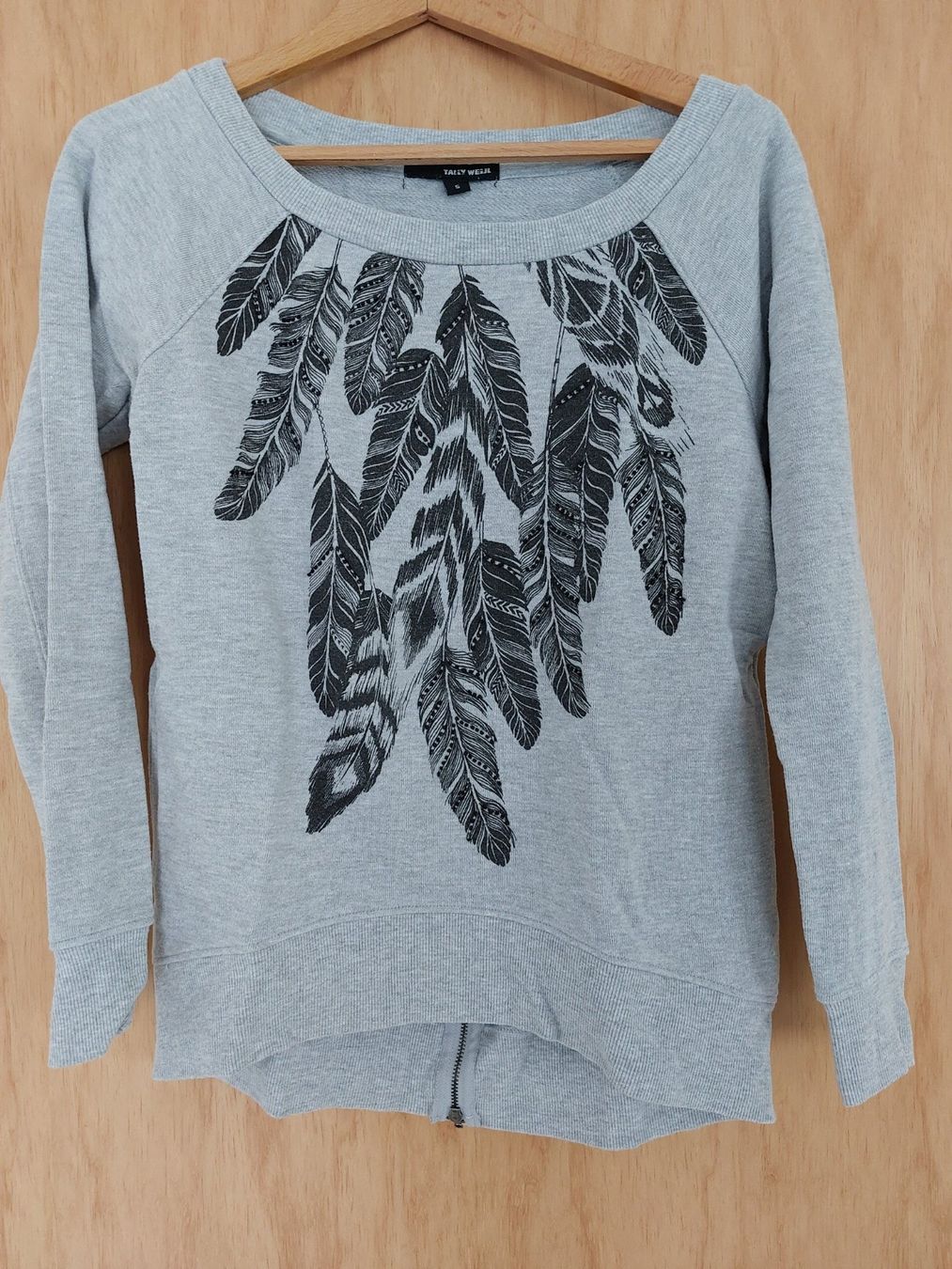 Pullover & Sweatshirts: Pulli Gr.  S – Gebraucht aus Schmitten FR von ReniStern
