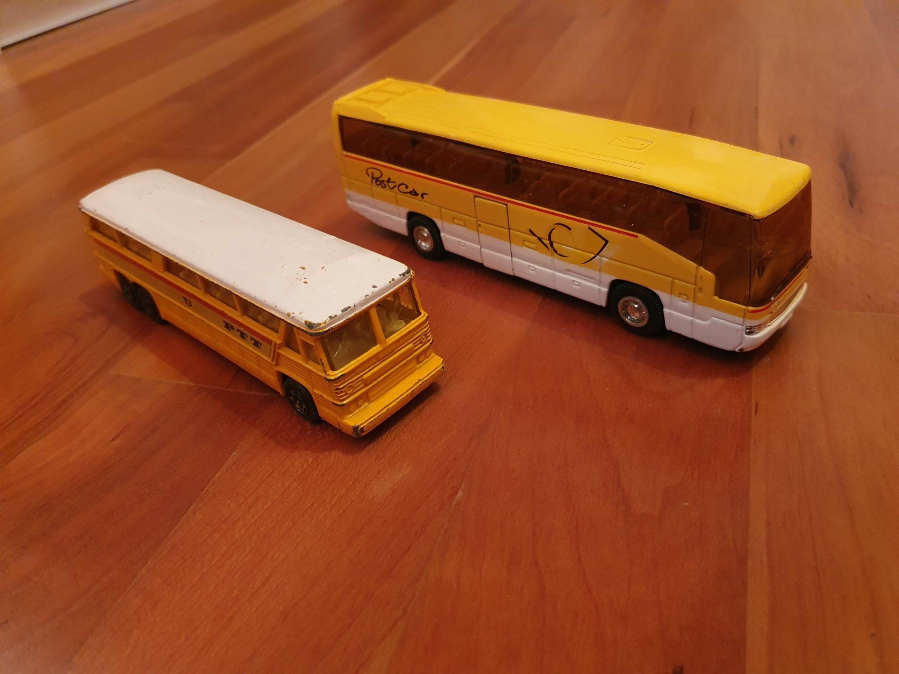Spielzeuge: Corgi und Welly Busse Reisecar Postauto – Gebraucht aus Triesen von platzproblem1 2