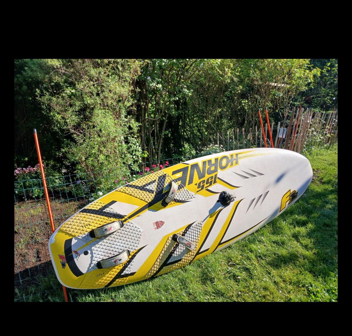 Tavole da surf e di nuoto: Windsurf Hornet F2 Komplett – Usato da Zürich venduto da Bestwine_ch