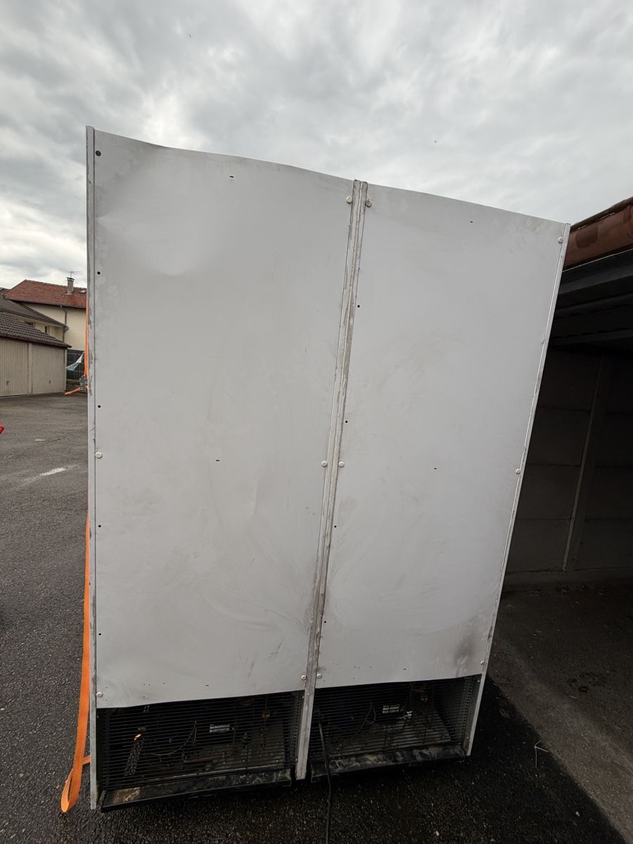 Frigoriferi: Armoire de stockage, négative et positive – Usato da Genève venduto da abd_tww7 4