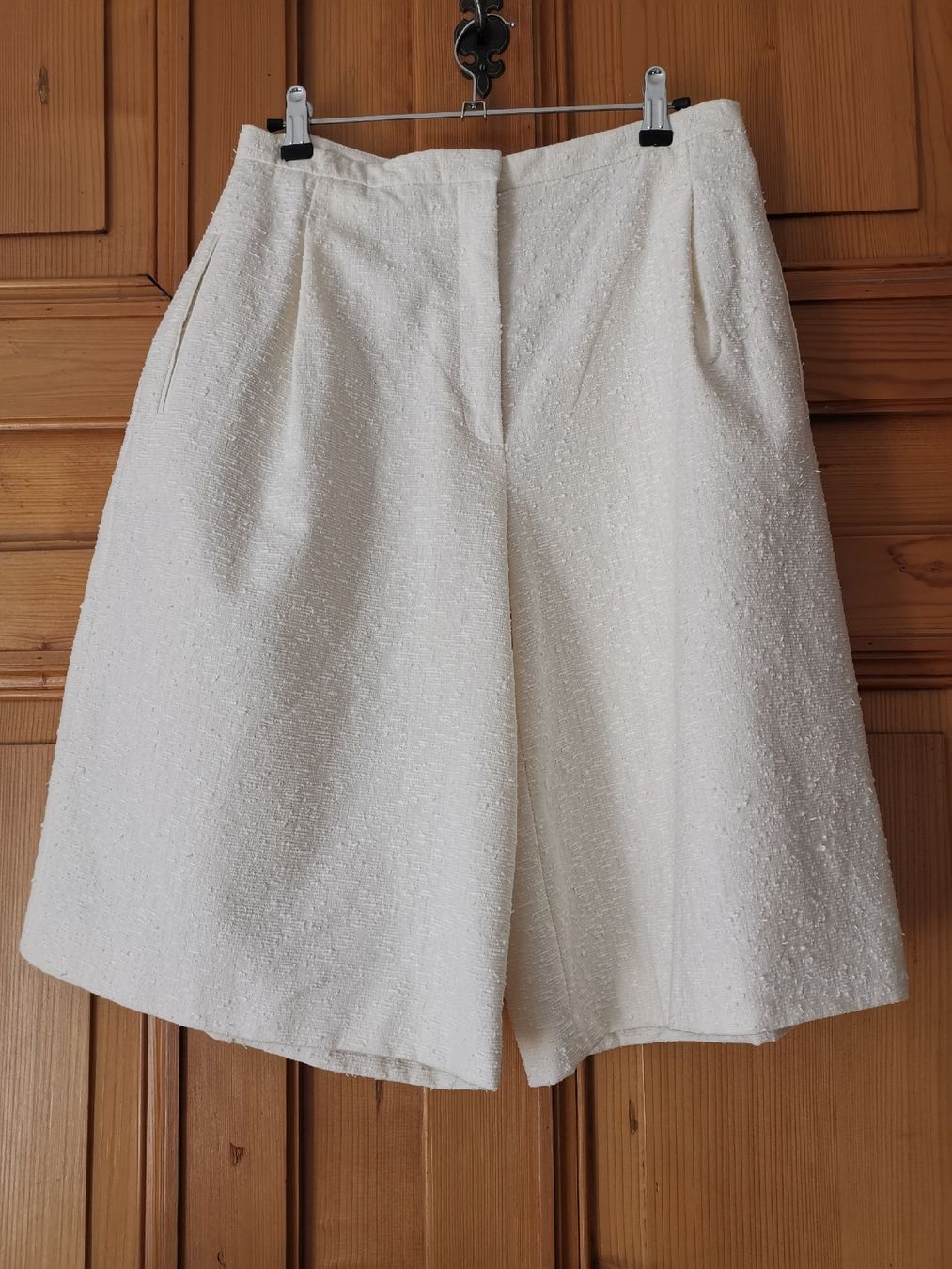 Hugo Boss Hosen: Boss Bermuda Shorts  – Gebraucht aus Uerikon von pink_flamingo
