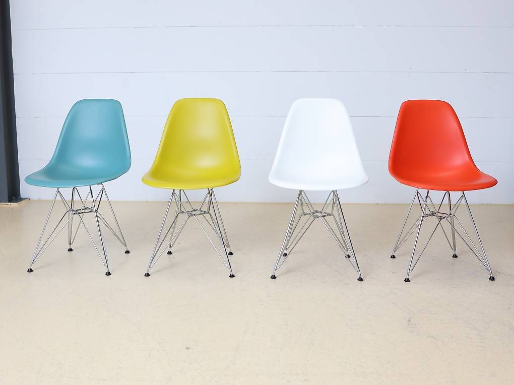 Vitra Sedie: Vitra Eames DSR Stühle | 4er-Set Farbmix – Usato da Meinisberg venduto da atelier_TILIJA