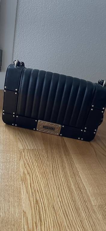 Moschino Borse: Moschino Tasche – Usato da Kehrsatz venduto da apu_99vb 2