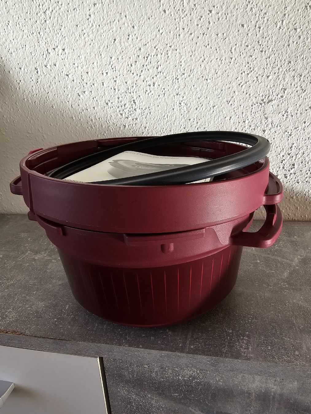Tupperware Küchengeräte: Tupperware *Micro Pressure Cooker* – Neu (gemäss Beschreibung) aus Haag (Rheintal) von iditarodhusky