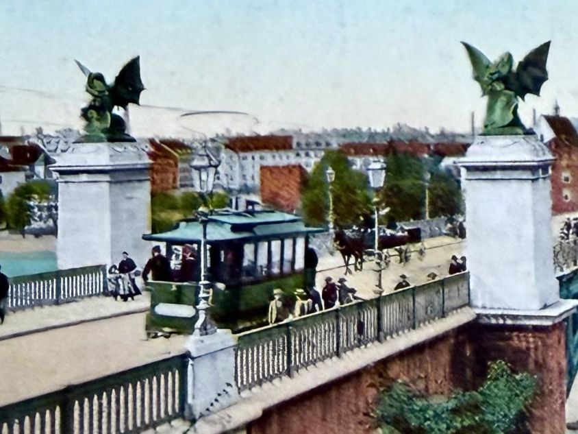 Cartoline postali: Basel - wettsteinbrücke mit Klein - Basel - Tram 1909 – Usato da Lutry venduto da Ediego 1