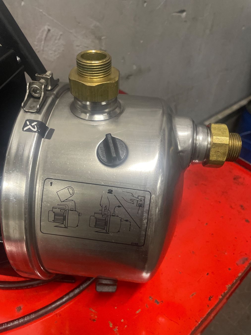 Pompe & Parti di ricambio: Pumpe Wasserpumpe Motor 220V – Usato da Giebenach venduto da Toto222 7