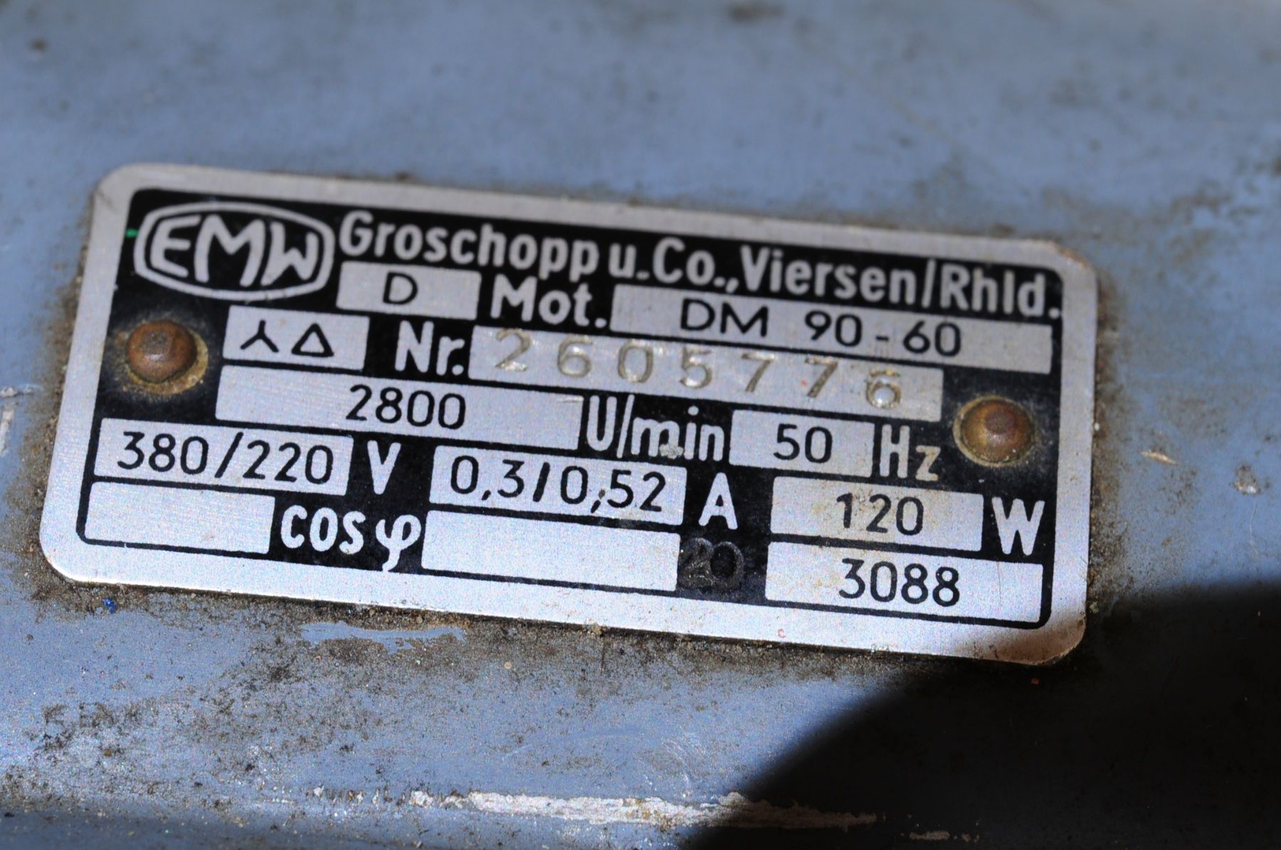 Motoren: Elektromotor 220/380 Volt mit Getriebe – Gebraucht aus Rheinfelden von Fotomechaniker-AD 4