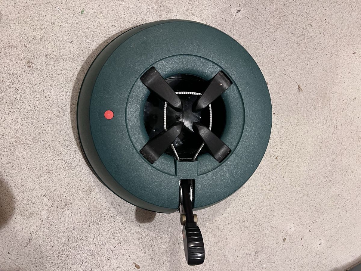 Auflagenboxen: BAUM FIX AQUA Christbaumständer mit Wassertank – Gebraucht aus Wädenswil von dai_2bcv 2