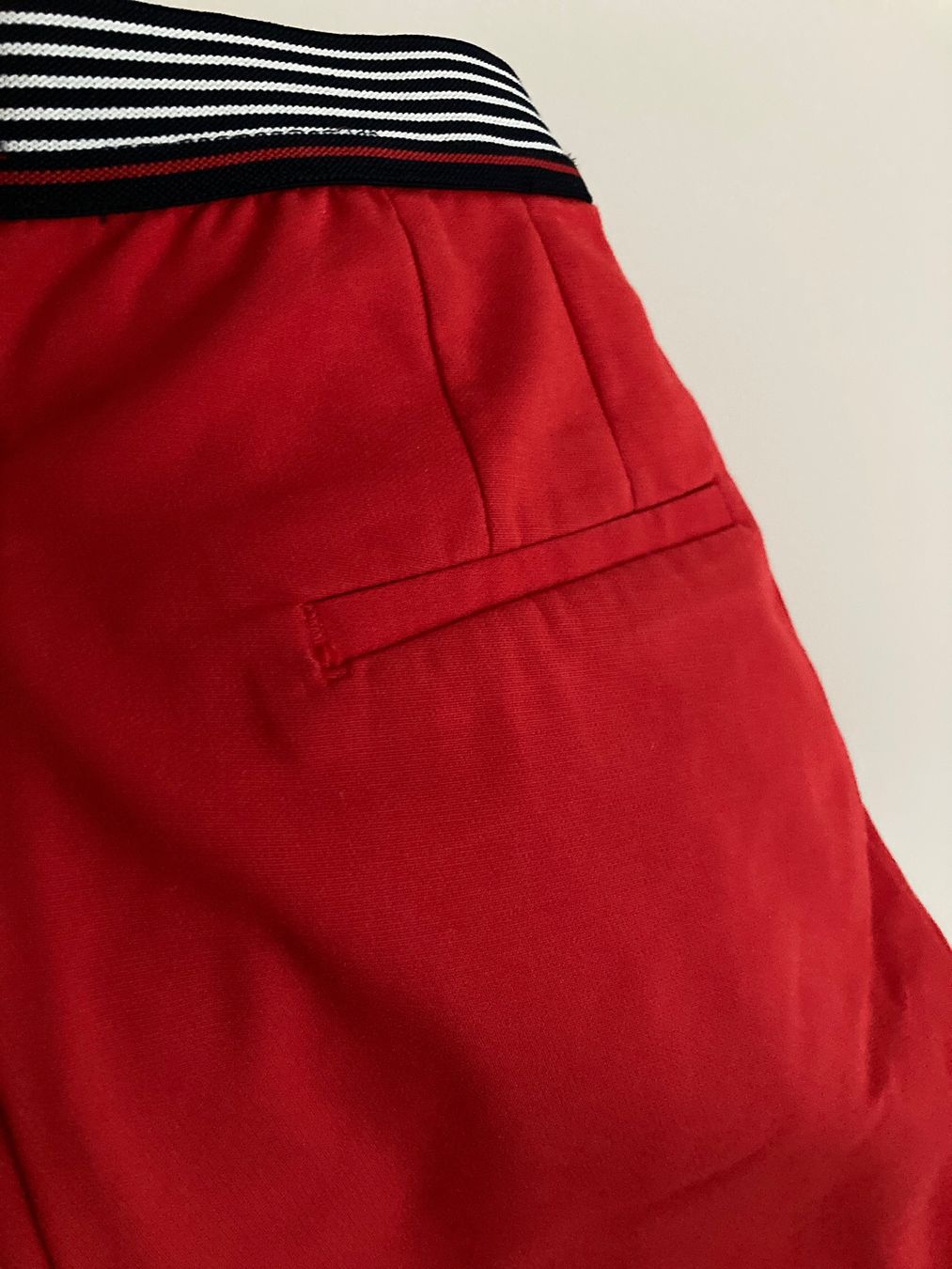 Zara Hosen: Hose rot Gr. 34/XS Zara – Gebraucht aus Stansstad von InStyle8 3