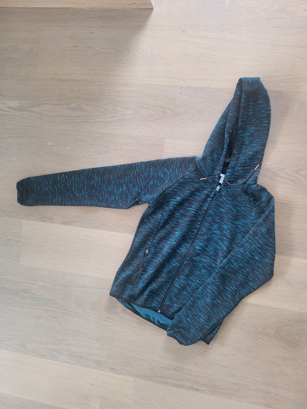 Hometrainer: Trainingsanzug, Türkis-Schwarz, Grösse 38 – Usato da Rüschlikon venduto da Xyzszh 4
