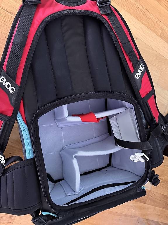 Zaini: Fotorucksack Evoc CP 18 – Usato da Sursee venduto da ste_zr96 2