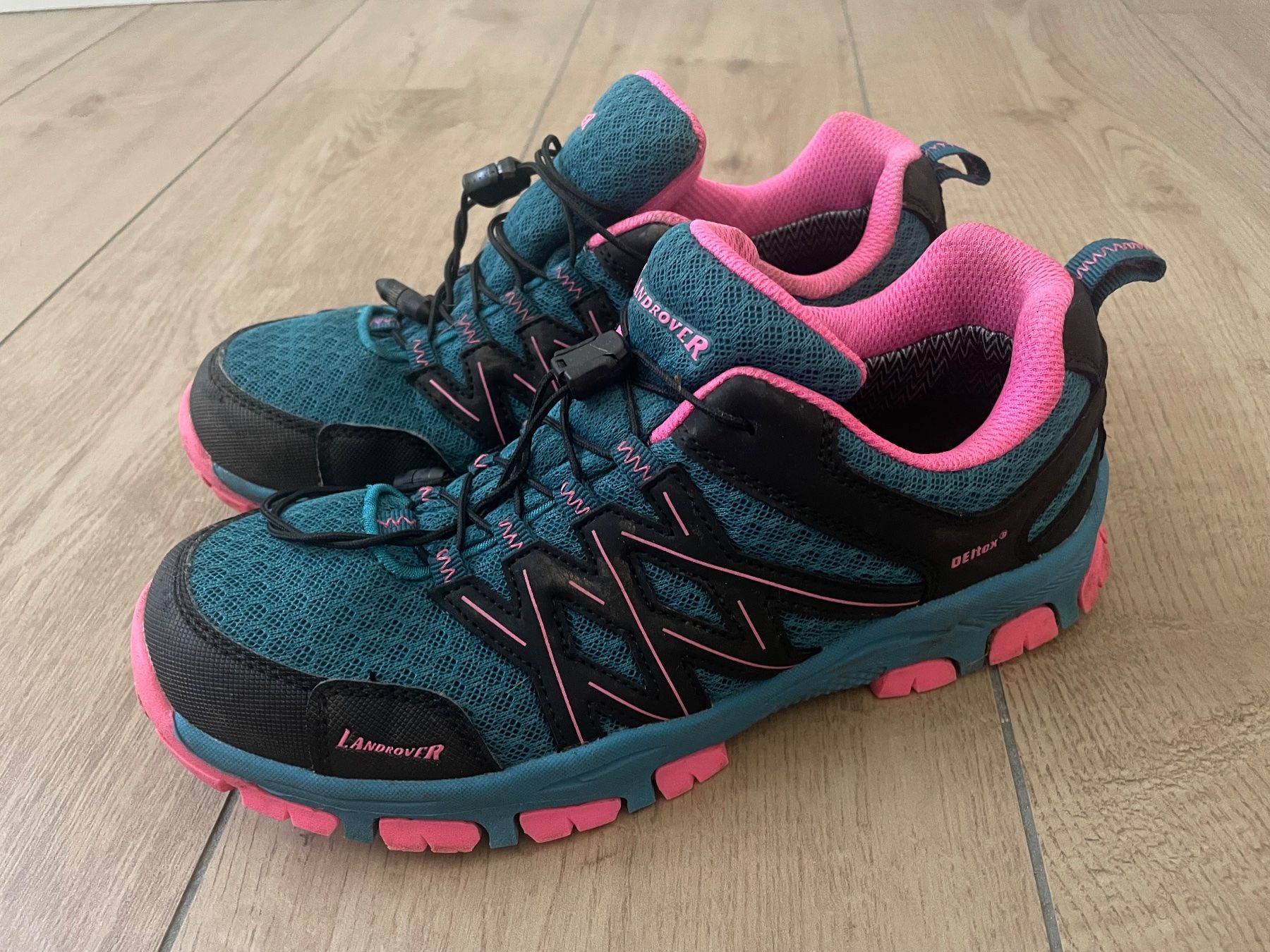 Landrover Scarpe per ragazze: Trekkingschuhe von Landrover Gr. 38 – Usato da Waltenschwil venduto da hansnine