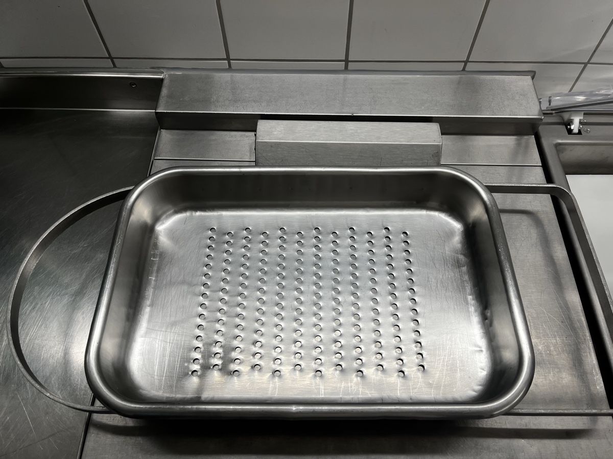 Appareils de cuisine: Grosses Gastro Spätzlisieb  – D'occasion à Dittingen par Cervolino77 2