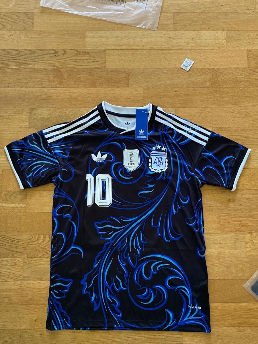 Canottiere & Pantaloni: NEUES WM 2026 Messi Trikot – Nuovo e nell'imballaggio originale da Kehrsatz venduto da Chicharron