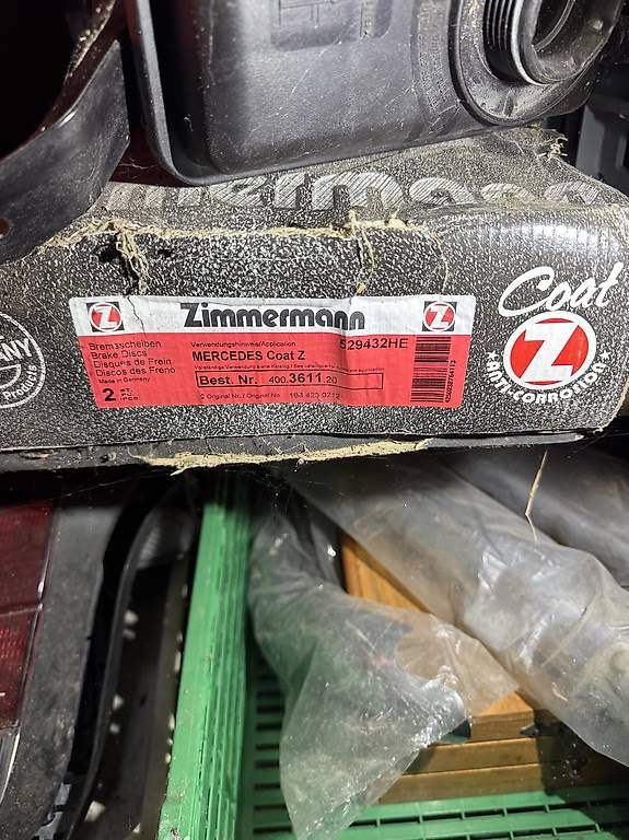 Tutti pezzi di ricambio auto: Disques de freins Mercedes – Usato da Lentigny venduto da EcuProd1