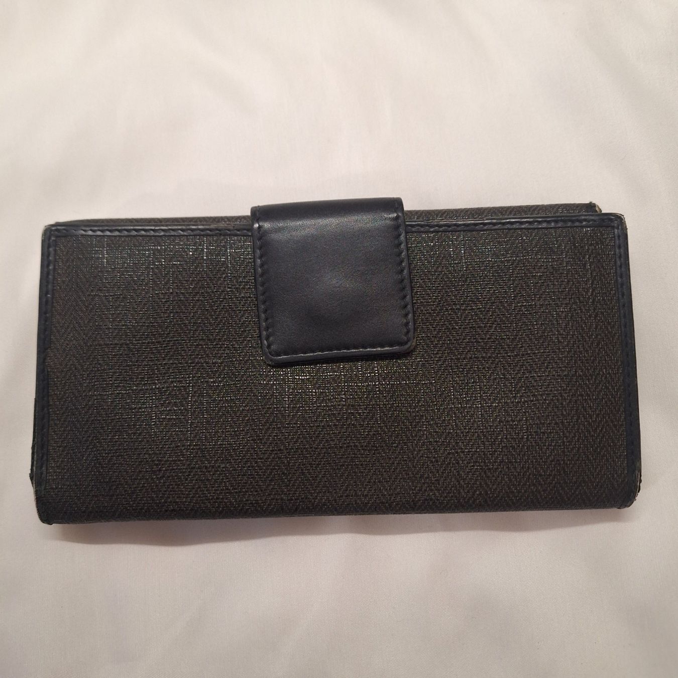 Bulgari Portafogli: BVLGARI Weekend PVC Long Bifold Wallet – Usato da Kilchberg ZH venduto da mrmame 1