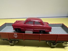 Märklin Ford 12M in weinrot in 1/87