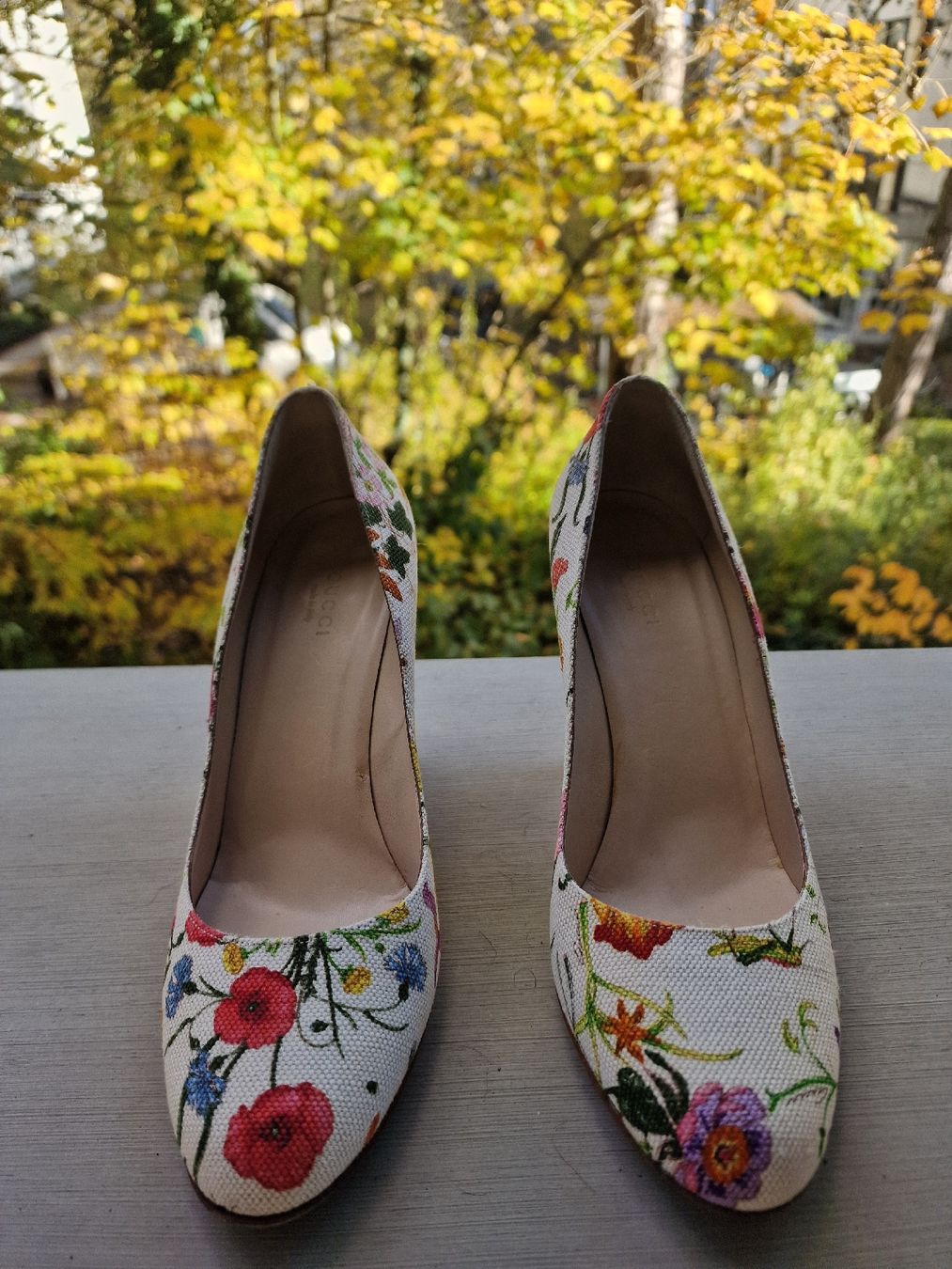 Gucci Scarpe da donna: Gucci Floral Heels, Size 37.5 – Usato da Basel venduto da chingson 4