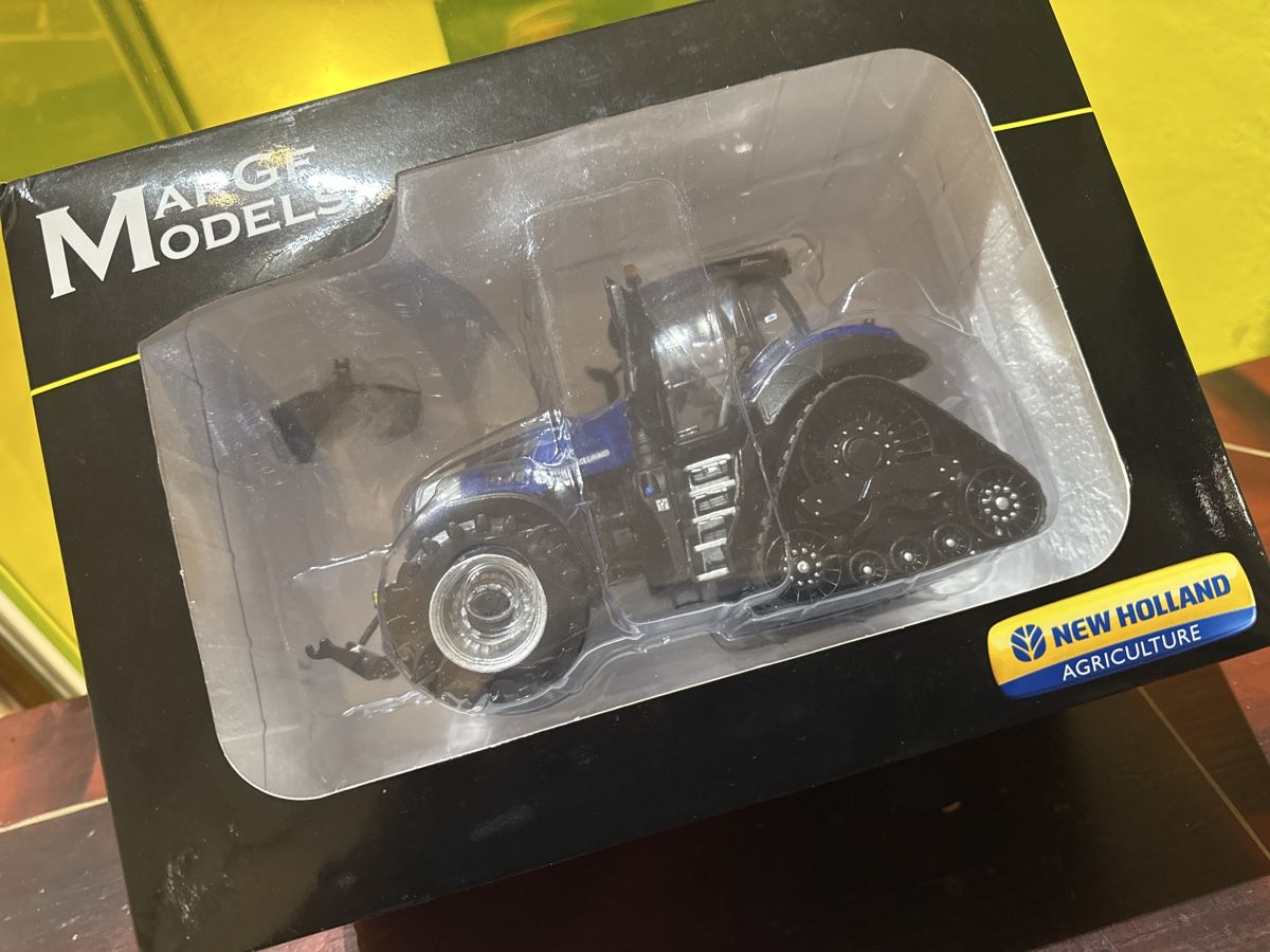 Kit di modellismo & Modellini statici: Modell-Traktor – Nuovo e nell'imballaggio originale da Horriwil venduto da Carrera68 3