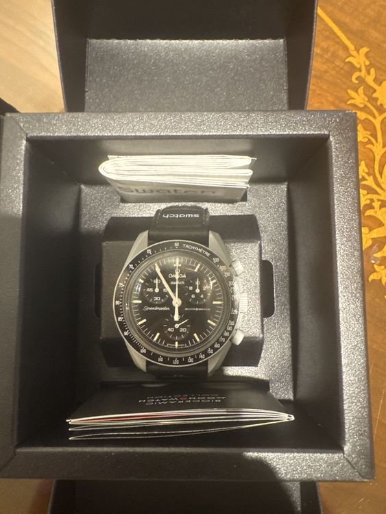 Swatch Orologi: Omega x Swatch Moonswatch Mission to the Moon- Slightly Used – Nuovo (secondo la descrizione) da Genève venduto da mbey02 1
