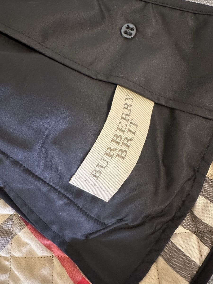Burberry Vestes: Neue Burberry Steppjacke, Check, S, schwarz – Neuf (Voir description) à Liebefeld par Hoka2 2