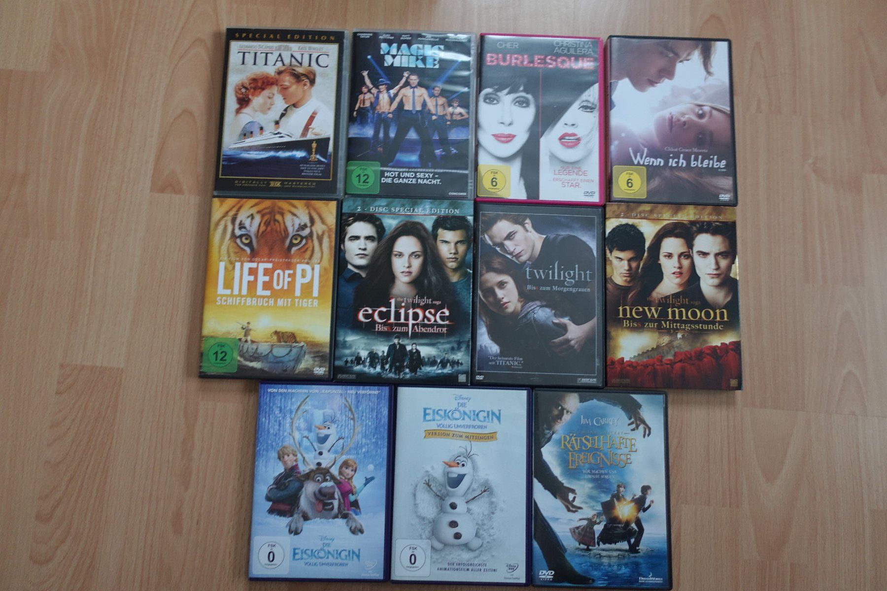 Tutti i DVDs: Diverse DVD Disney, Twilight, Step Up, Brulesque etc – Usato da Ettiswil venduto da maimaiswiss 3