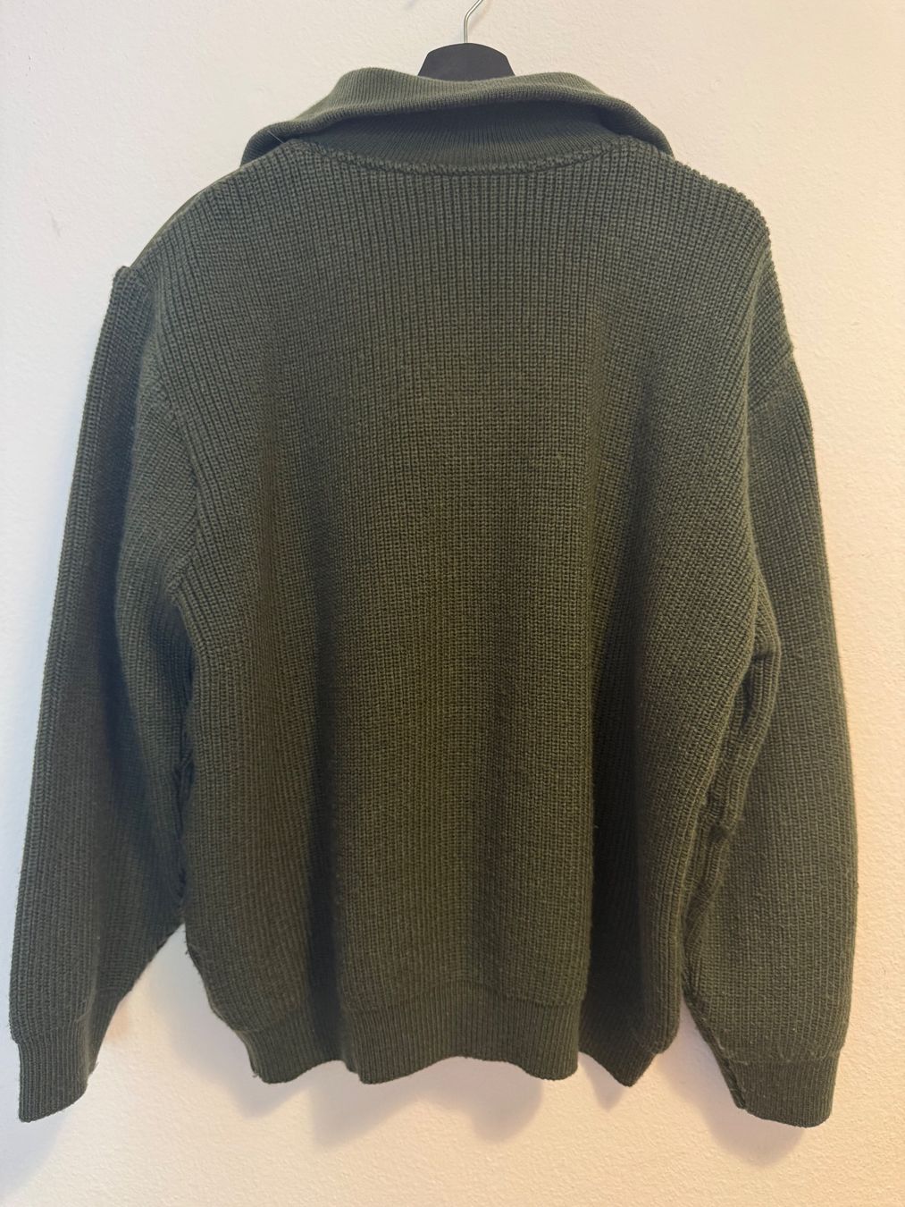 Maglioni & Felpe: Vintage Herren Pullover, Gr. L, Dunkelgrün – Usato da Zürich venduto da nils.alex 1