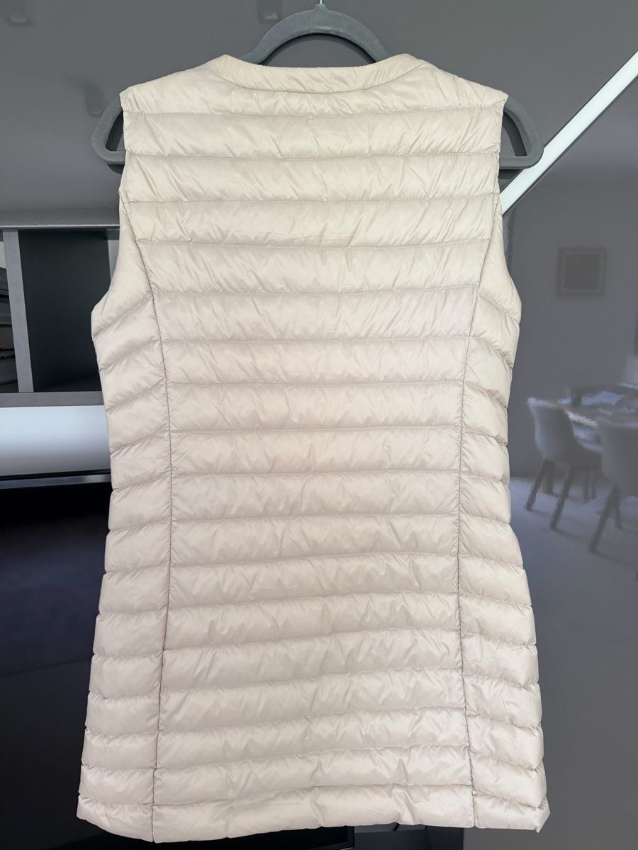 Max Mara Gilets: Intrend Lightweight Pure 100 gr Down Long Vest – D'occasion à Lugano par fer_ckb9 2
