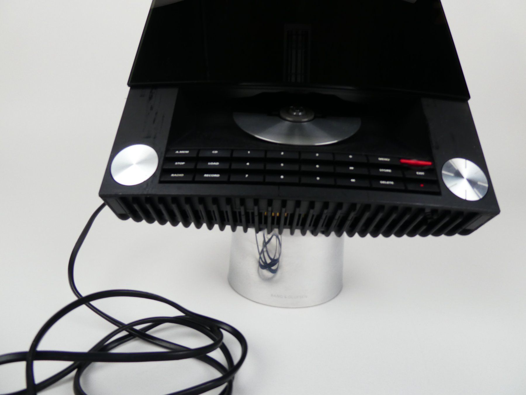 Bang & Olufsen Casse acustiche: BeoSound 4 EU Black + 2× BeoLab 3 Floor Stands – Usato da Urtenen-Schönbühl venduto da Restwert_Schoenbuehl 2