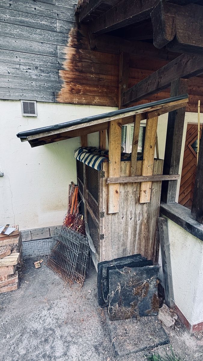 Gabbie, trasporto & Sicurezza: Kleintierstall aus Holz – Usato da Flüelen venduto da Sinfanger 1