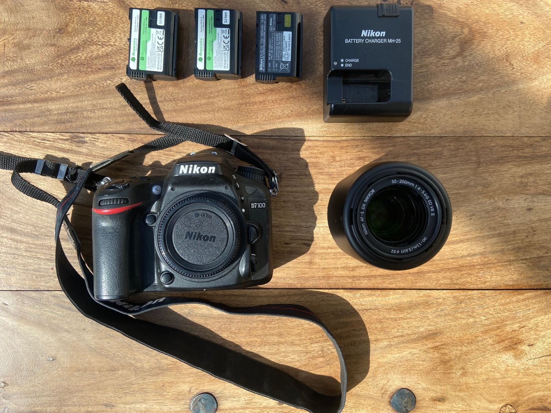 Nikon Kamera: Nikon DX 7100 – Gebraucht aus Genthod von 1961manu