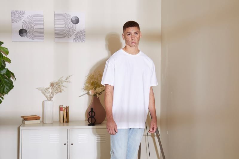 T-shirt: Schweres Oversize T-Shirt, Gr. M – Nuovo e nell'imballaggio originale da Münchenbuchsee venduto da Monali 1