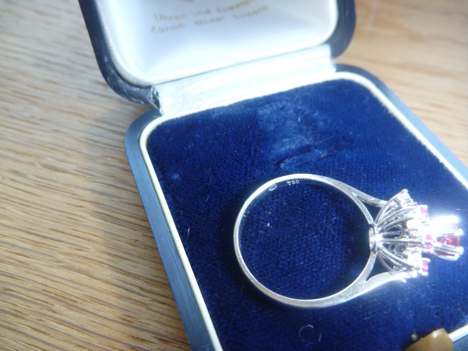 Anelli: Ring mit Edelsteinen – Usato da Glarus venduto da goni07 4