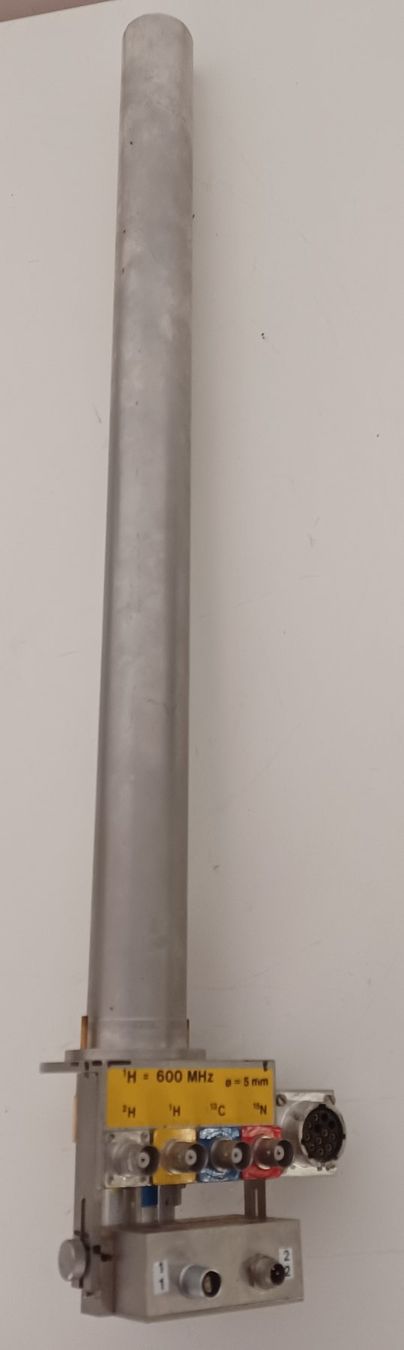 Accessori da laboratorio: Bruker NMR Probe – Usato da Niederdorf venduto da LeptonAG_Labor 3