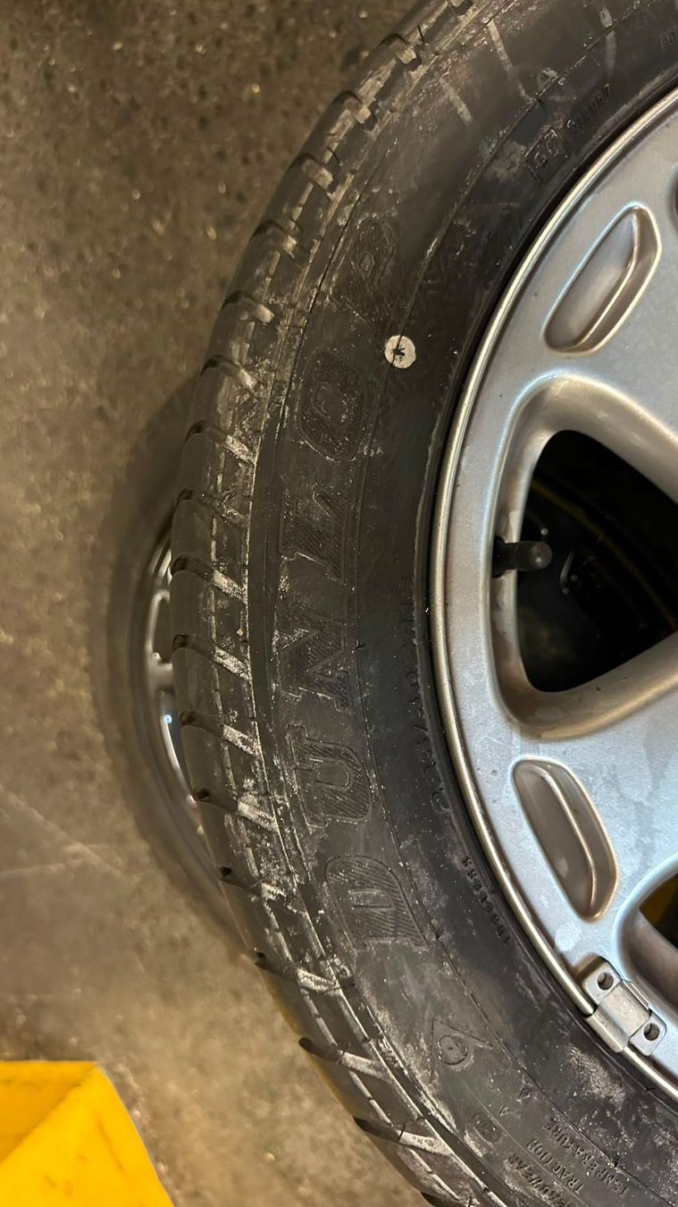 Pneumatici & Ruote complete: Ab 1Fr.... Komplettrad Audi S4 B5 – Usato da Altendorf venduto da Faessler04 1